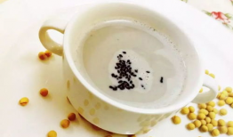 麦当劳黑芝麻豆浆,麦当劳跨界美食，唤醒你的味蕾